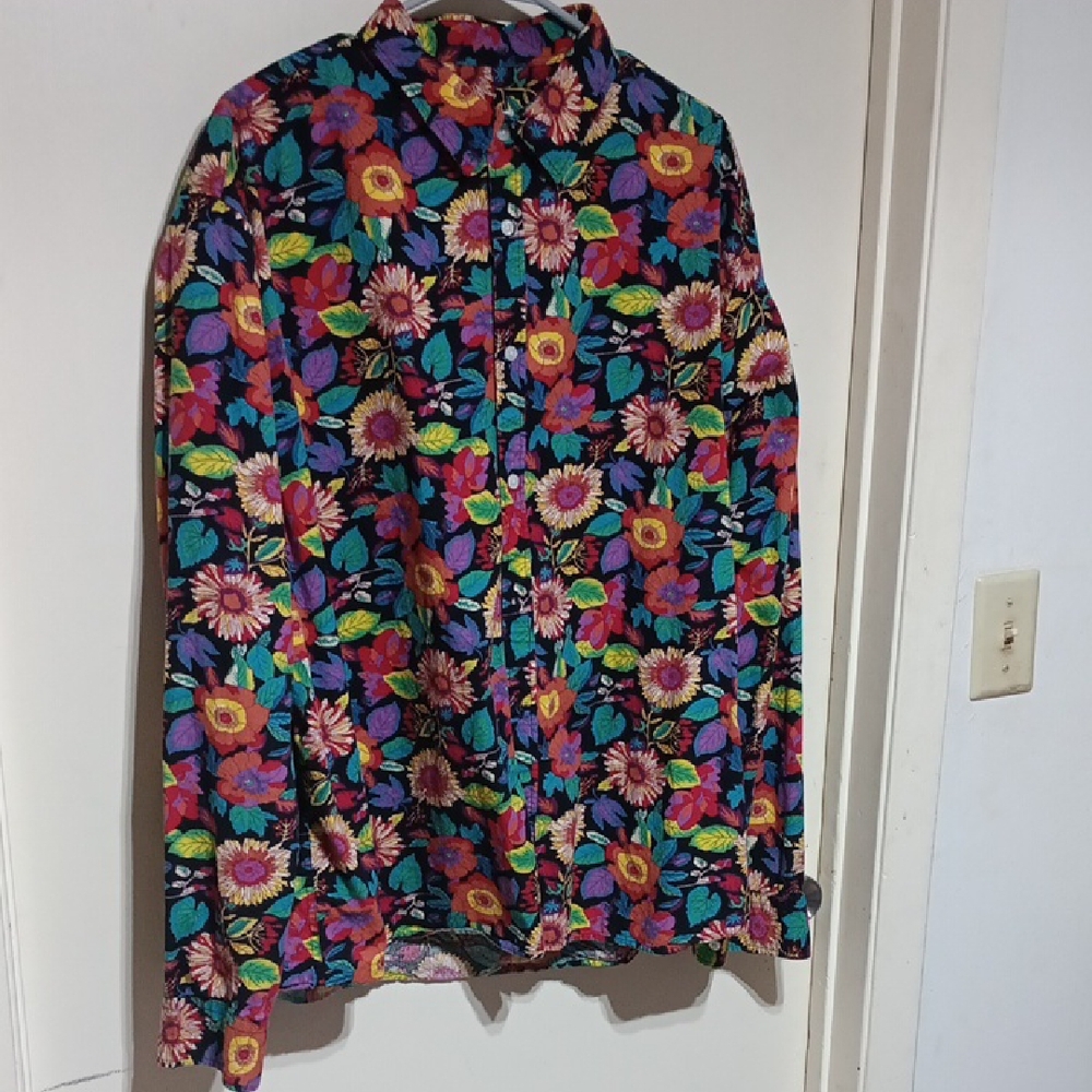 Red and Pink Casual Button Down Shirt with Floral Design